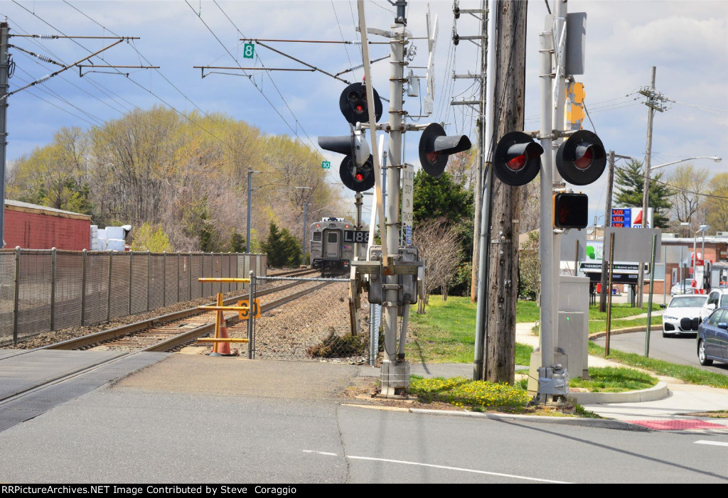 NJT 6066 tail end view and Stop Signal East Track 2